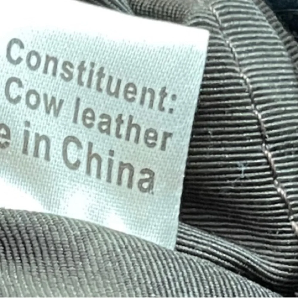 Black Leather S-Zone Tote Bag - Picture 7 of 8